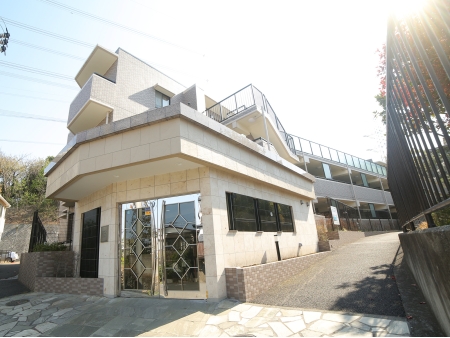 グランシャリオ緑園都市