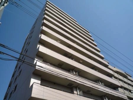 ファミール氷川台