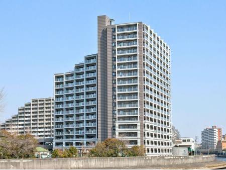クレストガーデンレジデンス