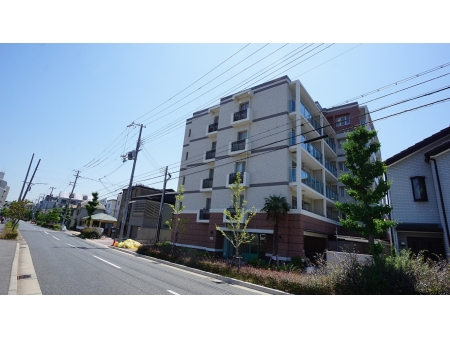 ワコーレ須磨海浜公園駅前