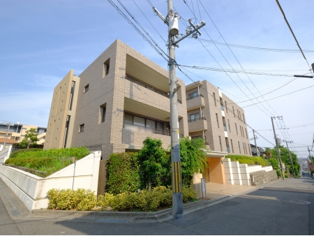 ヒルズ千里山手町