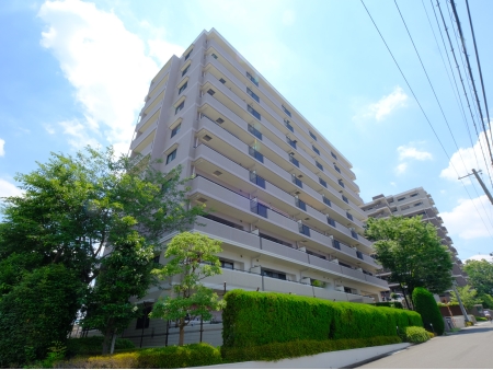 ステイツ千里津雲台アバント