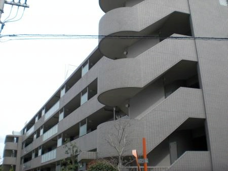 エンゼルブレッサ千里藤白台
