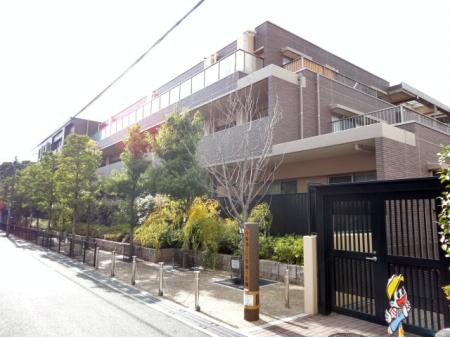ザ・ライオンズ豊中中桜塚