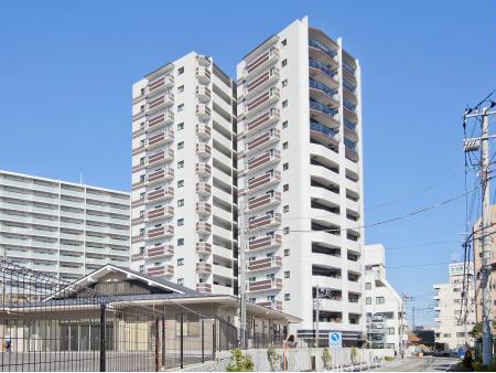 レーベンリヴァーレ町田ルージアタワー