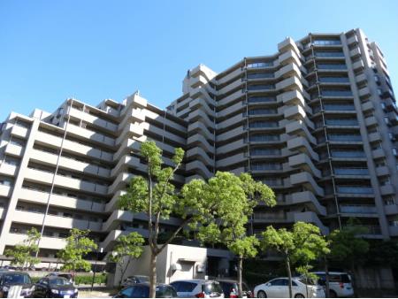 オークヒルズ香里参番館