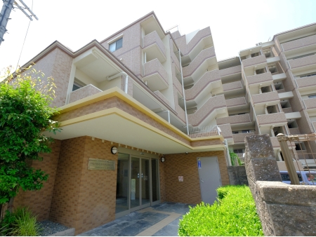 ネバーランド桃山御陵ロジュマン