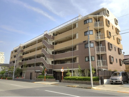 コンフォートパレス六町