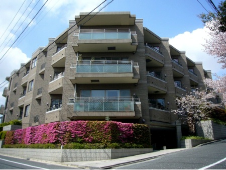 ファミールグラン代沢
