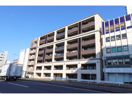 ヴェレーナ横浜反町駅前