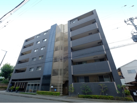 イーグルコート衣笠廬山邸