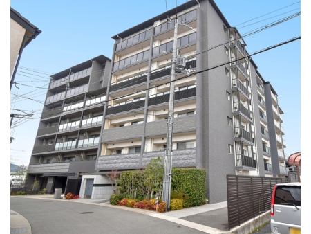 プレサンスロジェ京都桂川