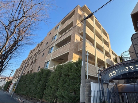 パレ芦屋西蔵