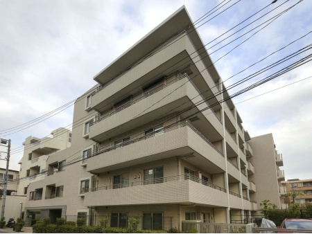 パラッシオ小竹向原