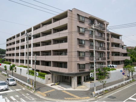 クリオ平塚龍城ケ丘 壱番館