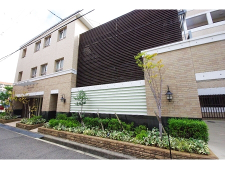 ロイヤル苦楽園マドリーゼ