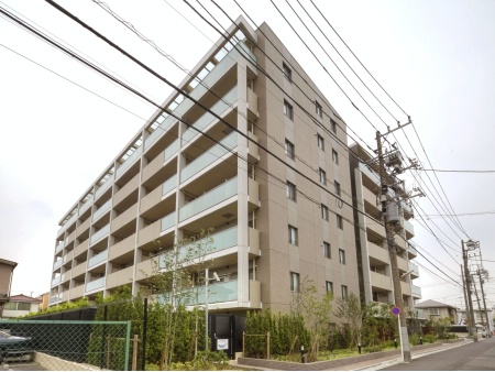リビオ川崎東門前