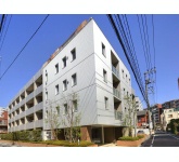 小田急コアロード目白