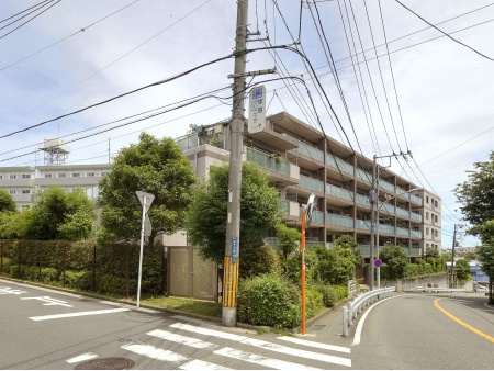 アリュール鶴見寺谷