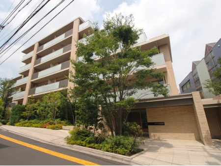 グランスイート高田馬場・諏訪の杜