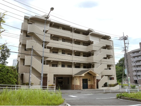 サングレイス東戸塚六番館