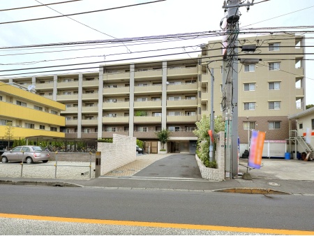 センチュリー横浜港南