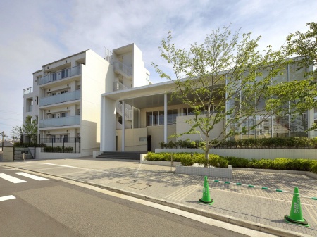 プレサンスロジェ横浜天王町