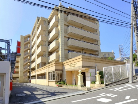 レイディアント上大岡