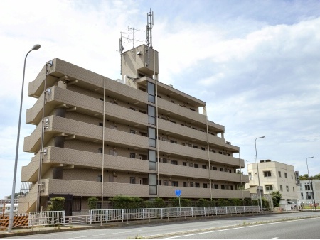 ロイヤルステージ東寺尾