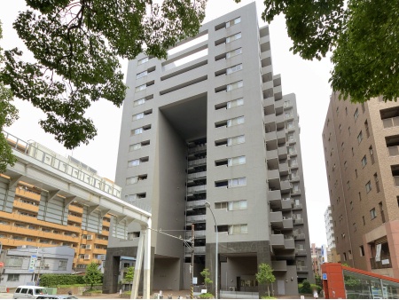 横浜公園通り弐番館