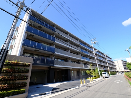 ウエリス吹田山手町