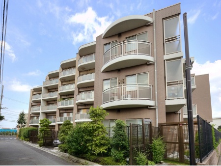 グローリオ東伏見