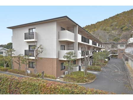 ハーティス山科御陵