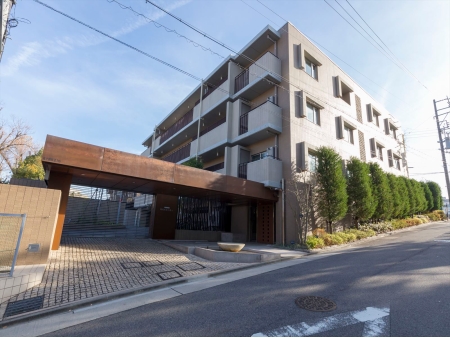 プラウド川名山