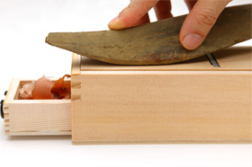 かつお出汁（だし）の取り方