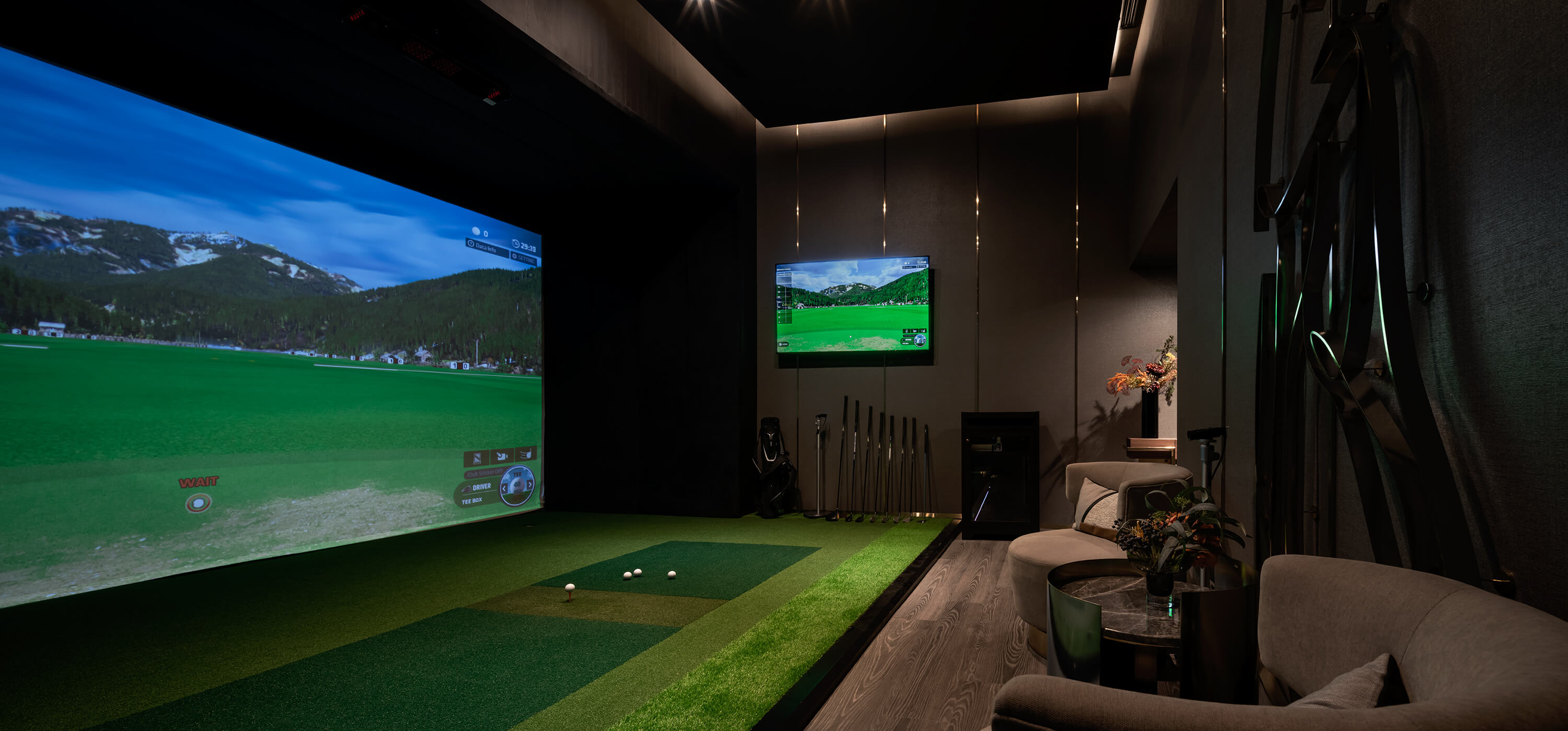 GOLF SIMULATOR ROOM