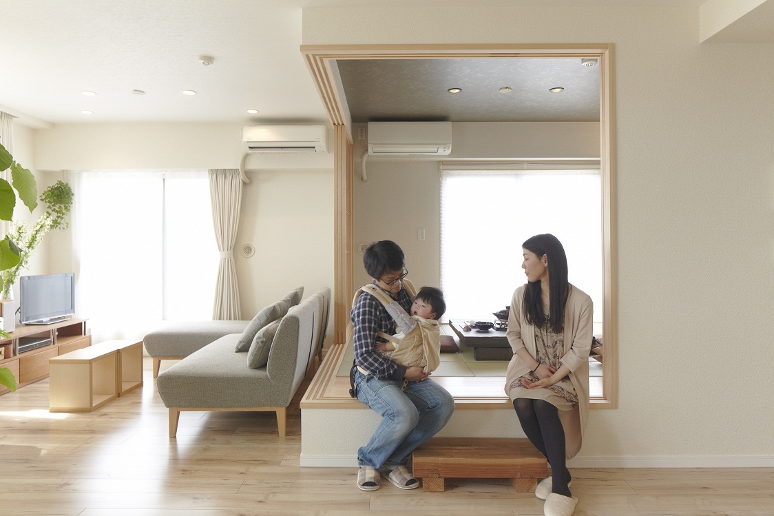 光あふれるリビングと 季節を感じる小上がりの和室 間取り変更 内装事例 中古購入 リフォーム ノムコム