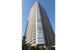THE TOYOSU TOWER